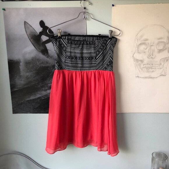 Francesa's mini dress - Picture 2 of 3